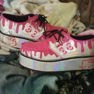 Holographic tuk x dollskill hello kitty creepers